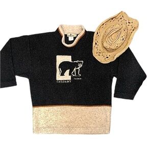 Vintage 90s Boxy, Boucle Sweater, Calgary Canada Logo, Bear Applique, Sz…
